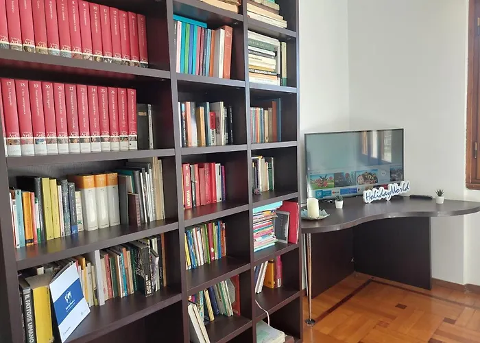 Apartment Casa Mongolfiera By World *